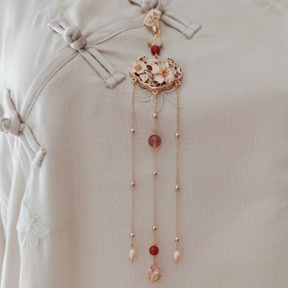 Blooming Flowers Gold Plated Brooch Pin with Tassels | Handmade Lapel Pin #1287B - Picture 5 of 6